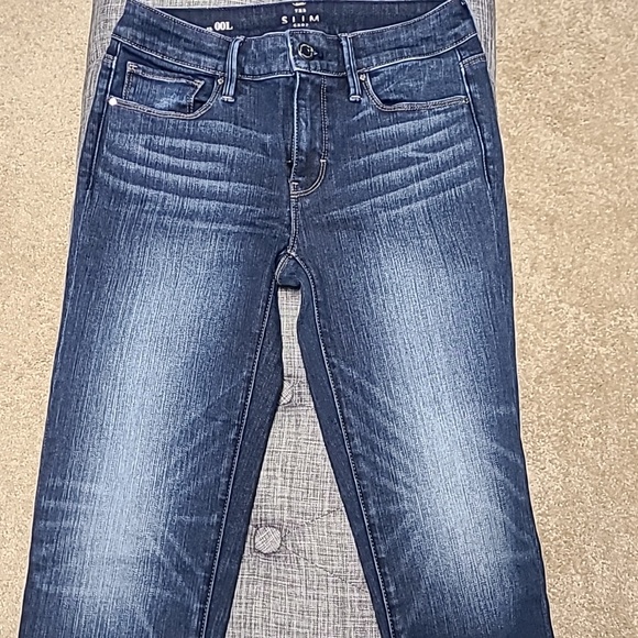 WHBM Mid-rise Slim Jeans NWOT. Size 00L - Picture 7 of 10
